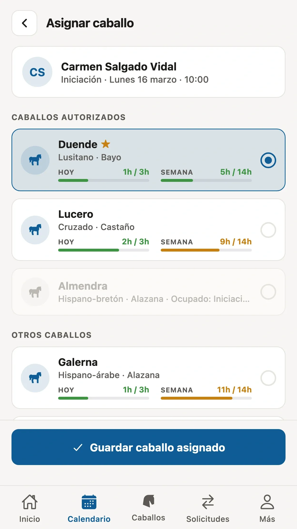 Asignación de caballo entre los autorizados del alumno, con su carga de la semana